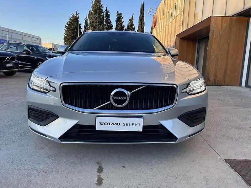 Argento Usata 2020 Volvo V60 Business Edition Station wagon | 22.900 € (Buon prezzo) - Immagine 1/4