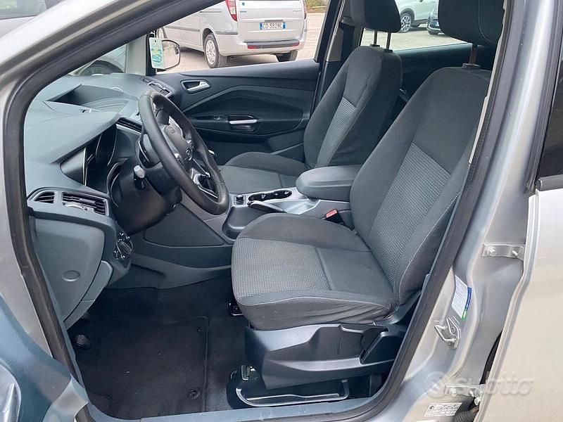 Usata Ford C-MAX 115 CV (84 kW) 2013 Grigio Monovolume