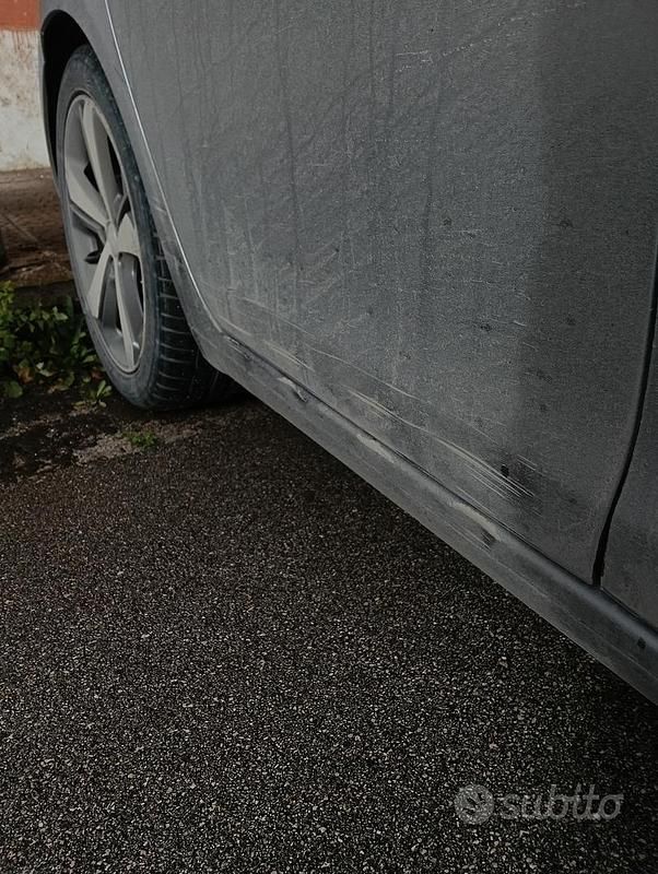 Usata Peugeot 308 Allure 120 CV (88 kW) 2013 Berlina