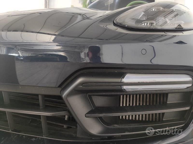 Usata Porsche Panamera 460 CV (338 kW) 2020 Blu/azzurro Berlina
