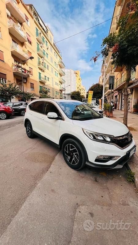 Usata Honda CR-V 120 CV (88 kW) 2017 Bianco SUV