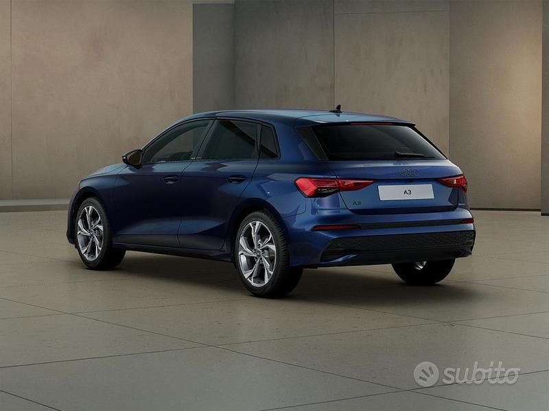 Ny Audi A3 Advanced Plus 150 HK (110 kW) 2025 Blå Sedan
