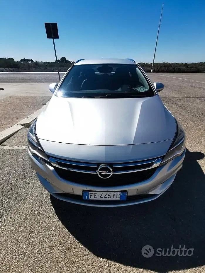 Usata Opel Astra Cosmo 136 CV (100 kW) 2016 Grigio Station wagon