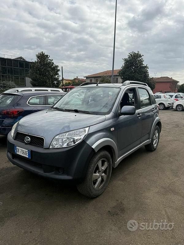 Usata Daihatsu Terios 2008 Grigio SUV