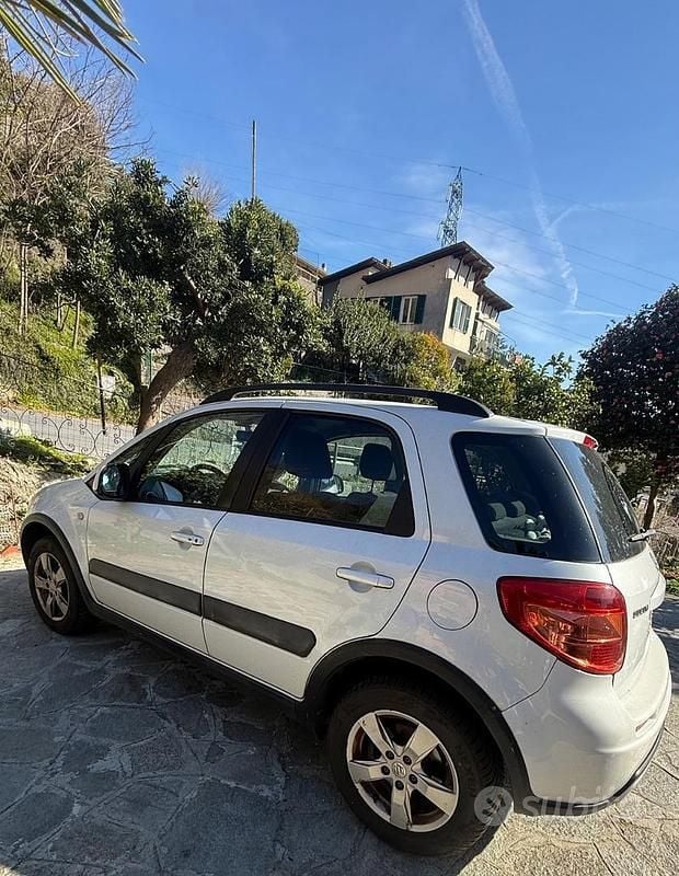 Usata Suzuki SX4 2013 Bianco Station wagon