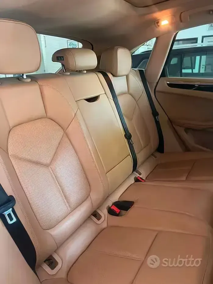 Usata Porsche Macan S Diesel 250 CV (183 kW) 2015 Nero SUV