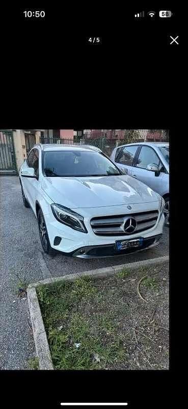 Usata 2015 Mercedes GLA200 SUV | 12.500 € (Ottimo prezzo) - Immagine 1/4