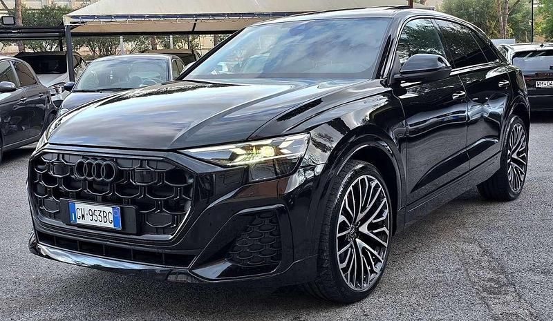 Other Usata 2024 Audi Q8 S-Line SUV | 81.000 € (Cara) - Immagine 1/4