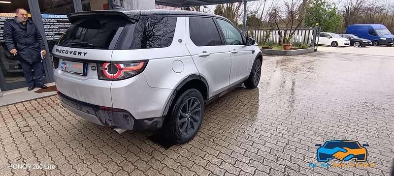 Usado Land Rover Discovery Sport 150 HP (110 kW) 2017 Cinzento SUV