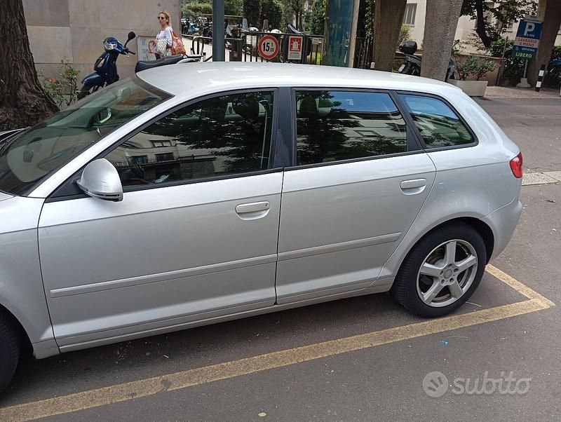 Usata Audi A3 102 CV (75 kW) 2009 Grigio Berlina