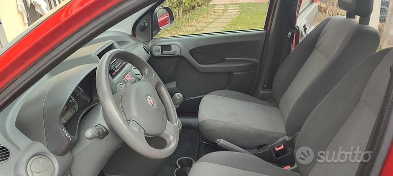 Usata Fiat Panda 60 CV (44 kW) 2012 Rosso Utilitaria