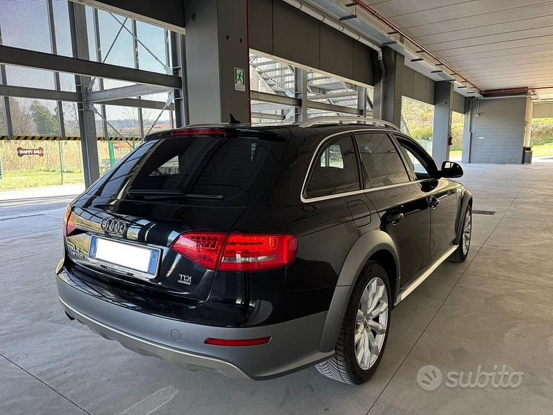 Usata Audi A4 Allroad 170 CV (125 kW) 2012 Nero Station wagon