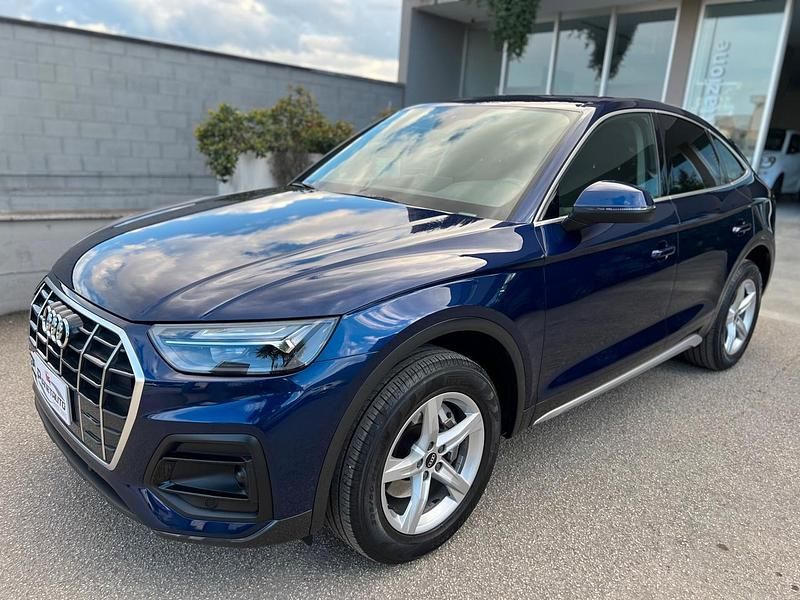Usata Audi Q5 Sportback Business 204 CV (150 kW) 2021 Blu/azzurro SUV