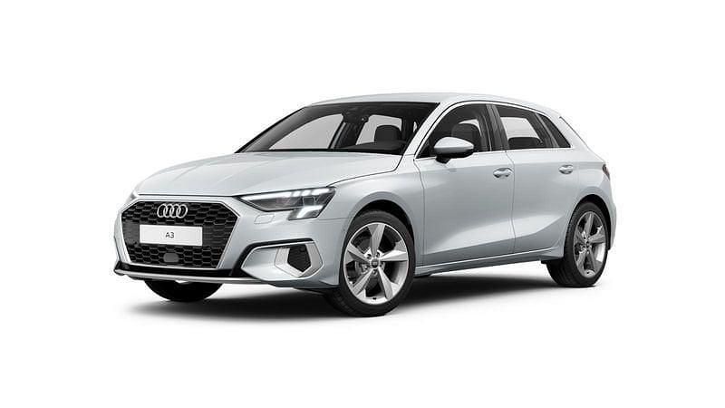 Begagnad Audi A3 Sportback Advanced 150 HK (110 kW) 2023 Vit Halvkombi
