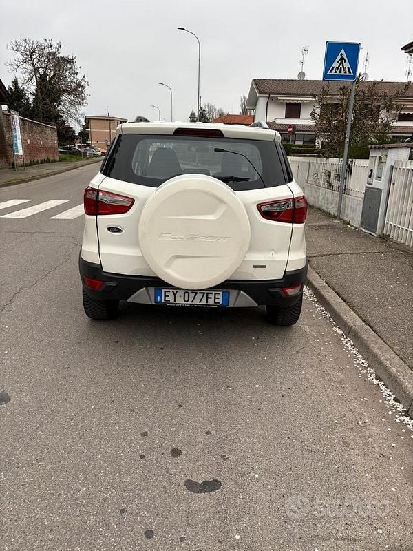 Usata Ford Ecosport 125 CV (91 kW) 2015 Bianco SUV