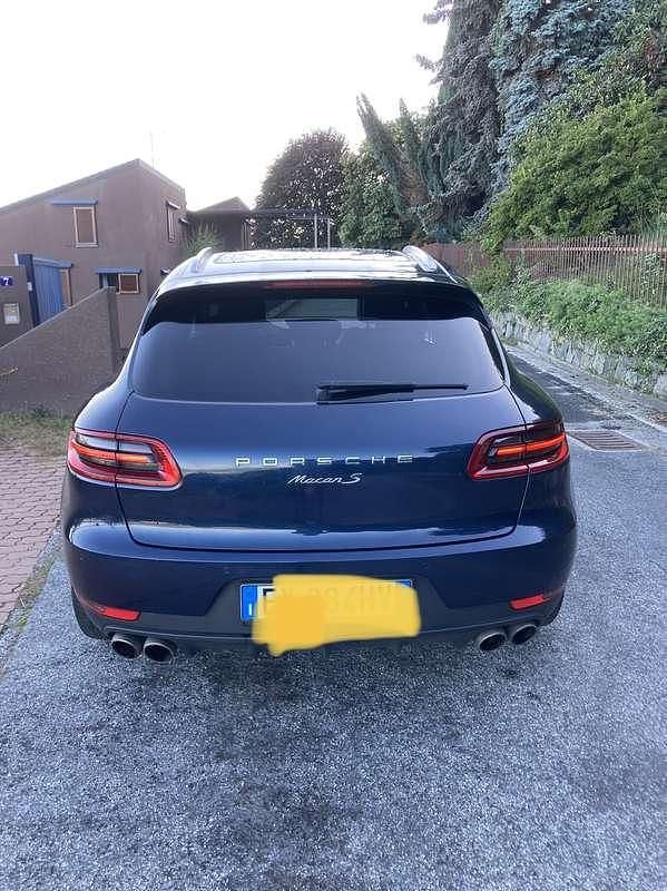 Usata Porsche Macan 250 CV (183 kW) 2015 Blu/azzurro SUV