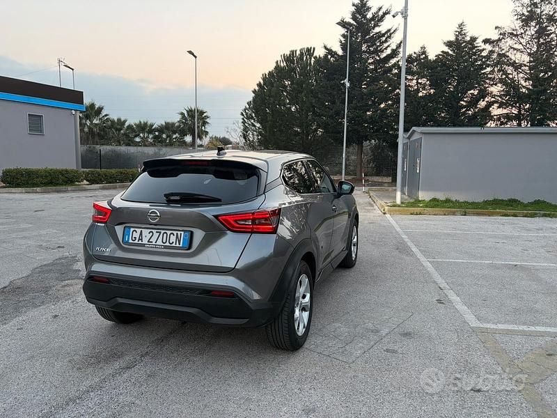 Usata Nissan Juke 117 CV (86 kW) 2020 Grigio SUV