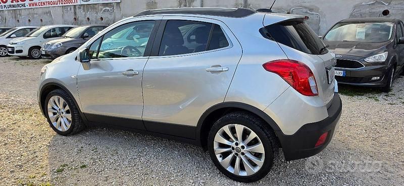 Usata Opel Mokka Cosmo 140 CV (102 kW) 2016 Argento SUV