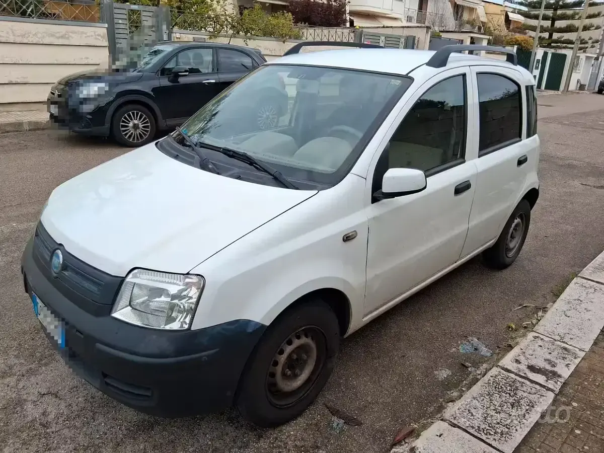 Usata Fiat Panda 70 CV (51 kW) 2006 Utilitaria