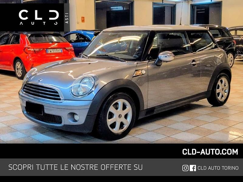 Usata Mini ONE 75 CV (55 kW) 2010 Dark grey england Utilitaria