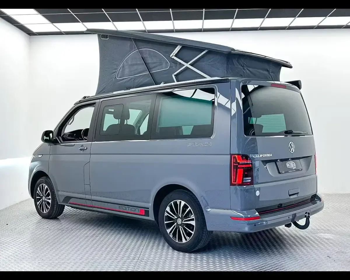 Usata VW California Edition 149 CV (109 kW) 2022 Grigio Furgone