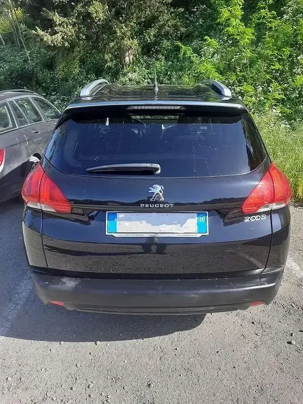 Usata Peugeot 2008 Active 92 CV (67 kW) 2014 Nero SUV