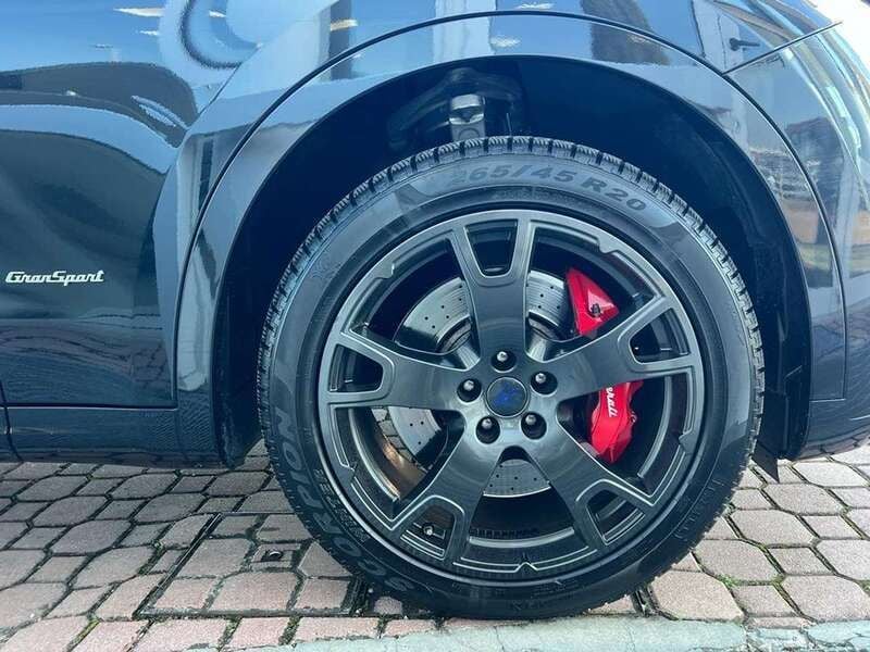 Usata Maserati Levante 250 CV (183 kW) 2019 Nero SUV