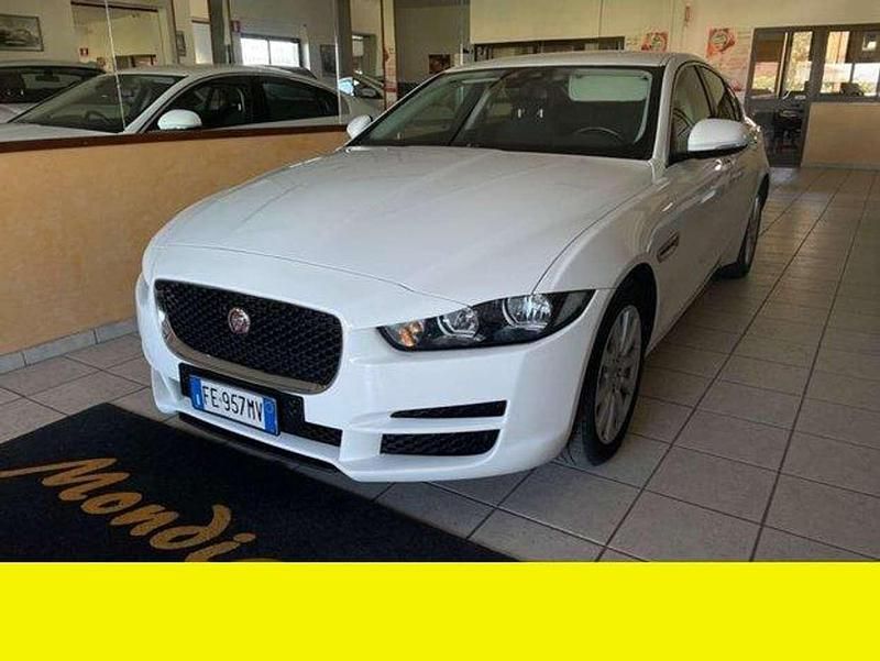 Usata Jaguar XE Prestige 180 CV (132 kW) 2016 Other Berlina