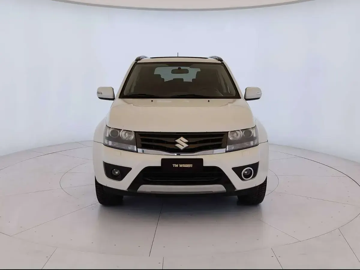 Usata Suzuki Grand Vitara 129 CV (94 kW) 2013 Bianco SUV