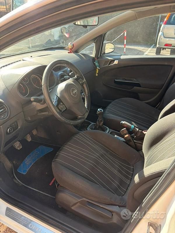 Usata Opel Corsa Edition 2010 Bianco Utilitaria