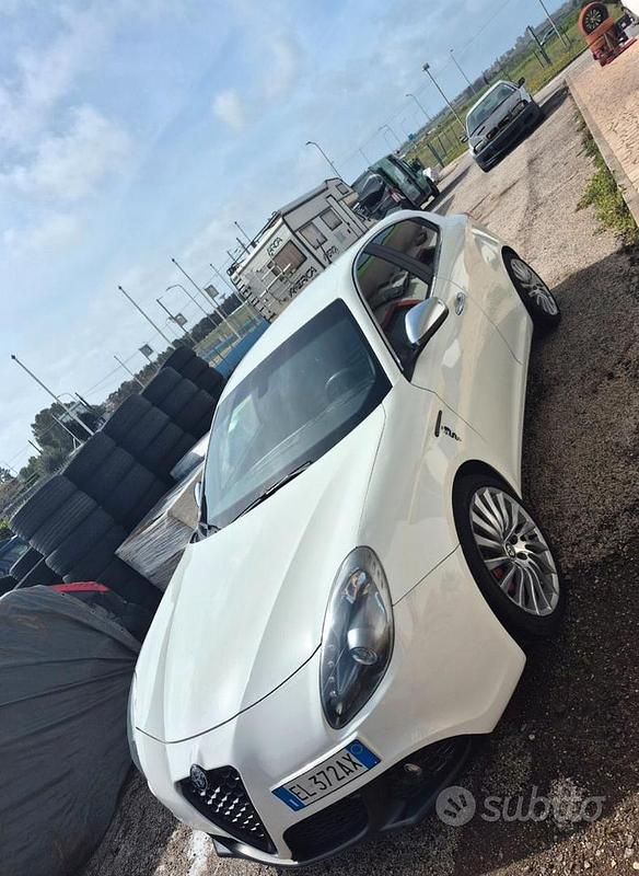 Usata Alfa Romeo Giulietta 170 CV (125 kW) 2011 Utilitaria