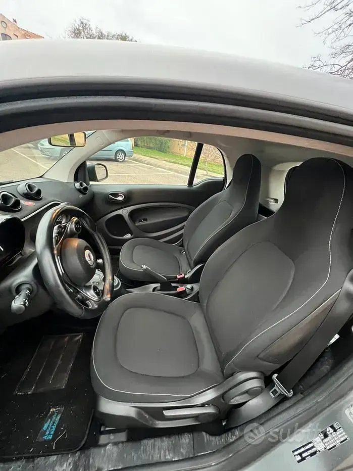 Usata Smart ForFour Brabus 90 CV (66 kW) 2017 Grigio Utilitaria