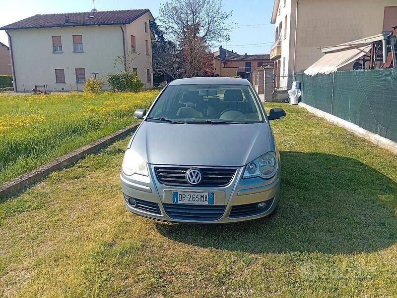 Usata VW Polo 80 CV (58 kW) 2008 Grigio Utilitaria