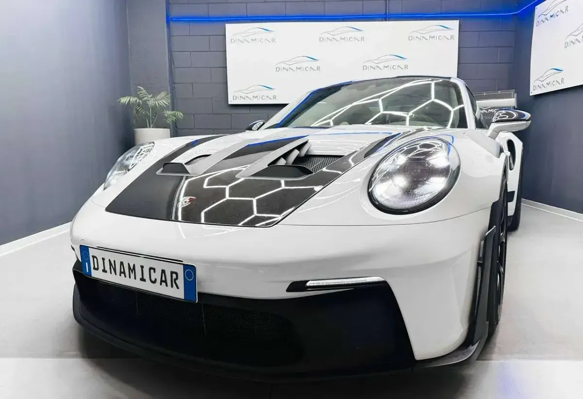 Usata Porsche 992 525 CV (386 kW) 2025 Bianco Coupé