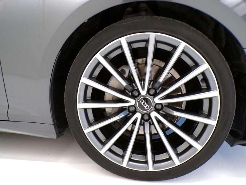 Occasion Audi A5 Sportback Business 204 ch (150 kW) 2022 Noir Citadine