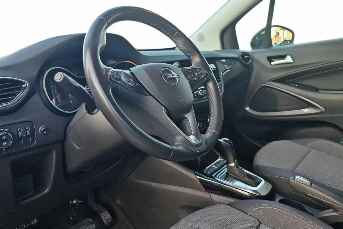 Usata Opel Crossland X Elegance 110 CV (80 kW) 2023 Grigio SUV