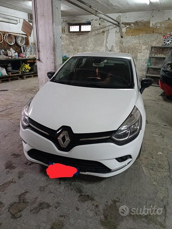 Usata Renault Clio IV Zen 75 CV (55 kW) 2017 Berlina