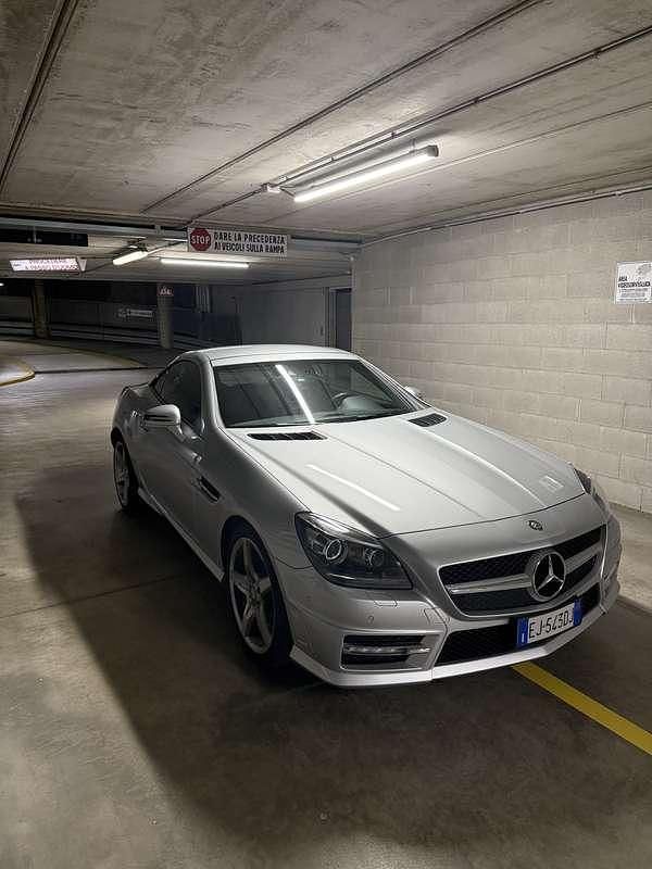Usata Mercedes SLK200 Premium 184 CV (135 kW) 2011 Argento Cabrio