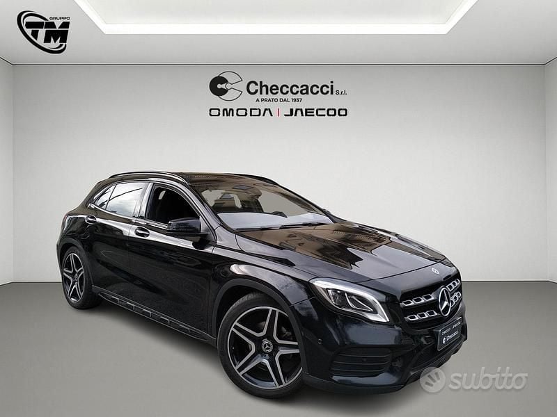 Usata Mercedes GLA200 Premium 136 CV (100 kW) 2017 Nero SUV