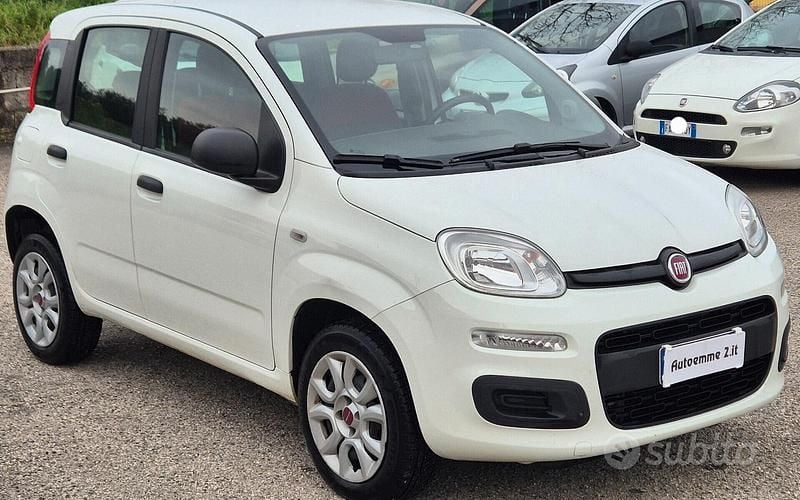 Usata Fiat Panda Easy 85 CV (62 kW) 2016 Bianco Utilitaria