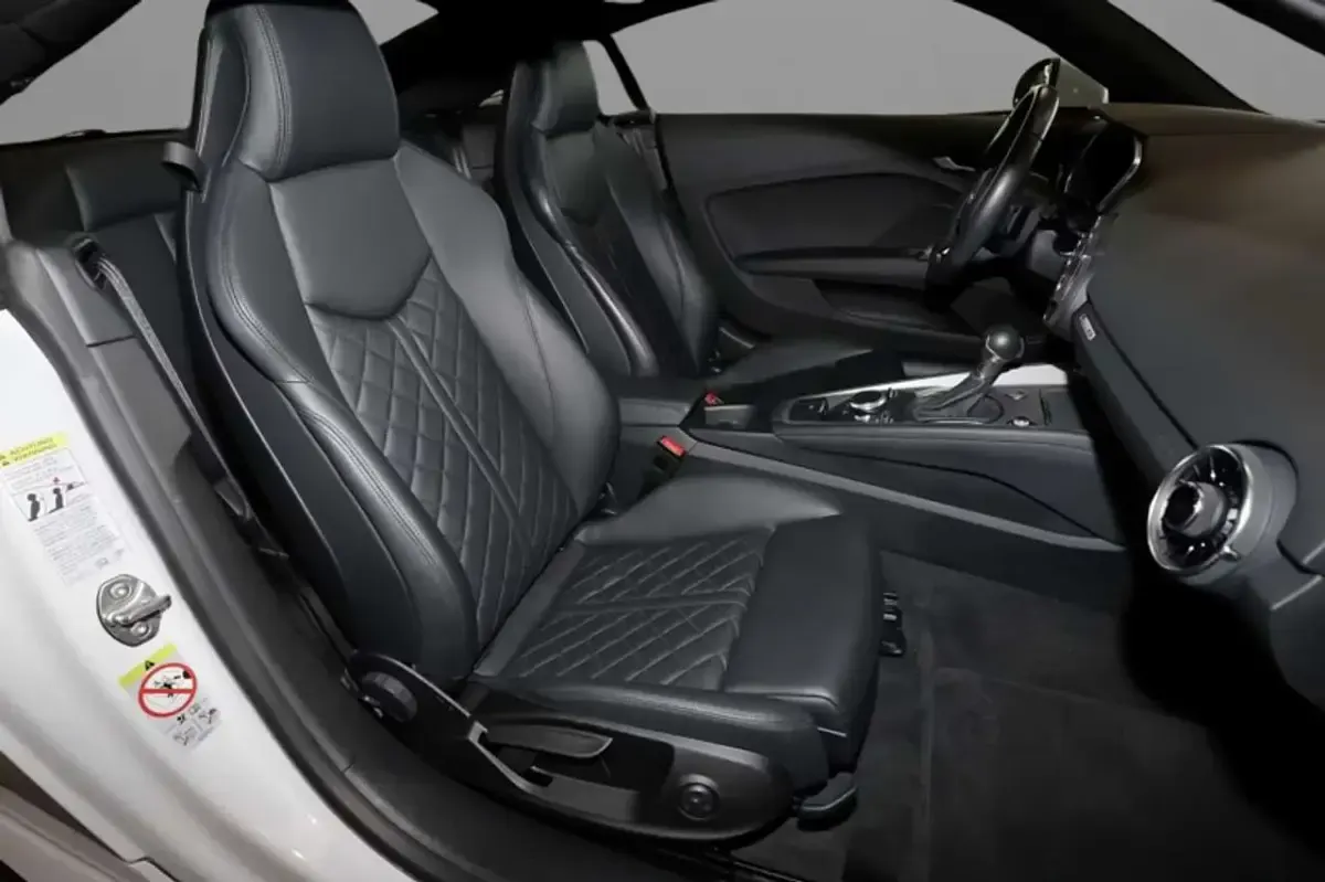 Usata Audi TT 245 CV (180 kW) 2023 Bianco Coupé