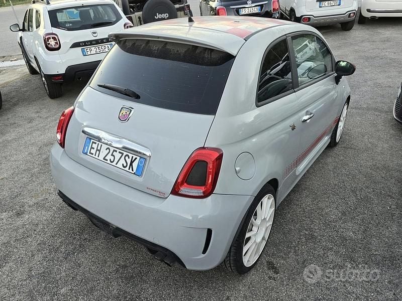 Usata Abarth 500 135 CV (99 kW) 2011 Grigio Berlina
