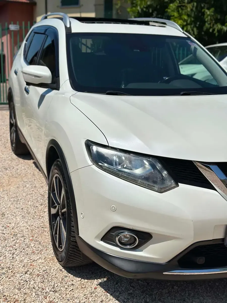 Usata Nissan X-Trail Tekna 130 CV (95 kW) 2016 Bianco SUV
