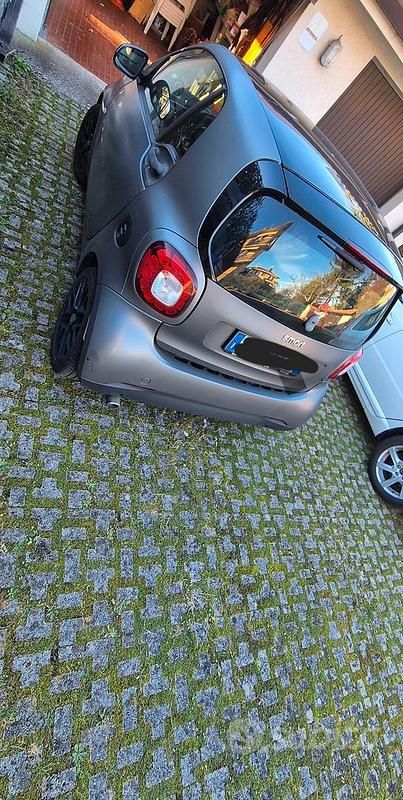 Usata Smart ForTwo Coupé 90 CV (66 kW) 2018 Grigio Coupé