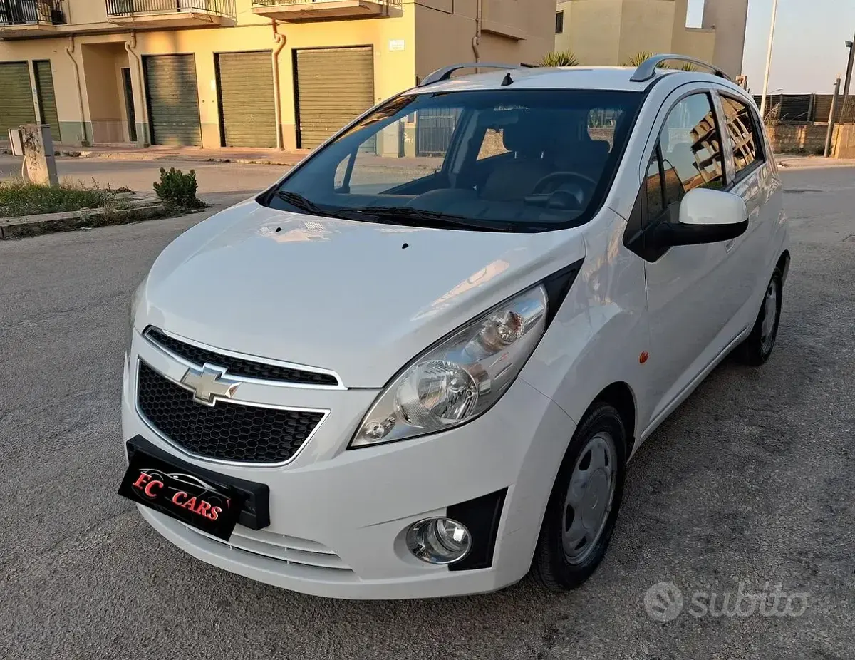 Usata Chevrolet Spark LS 68 CV (50 kW) 2010 Bianco Utilitaria