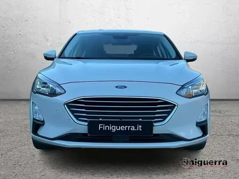 Begagnad Ford Focus Business Edition 120 HK (88 kW) 2020 Vit Sedan