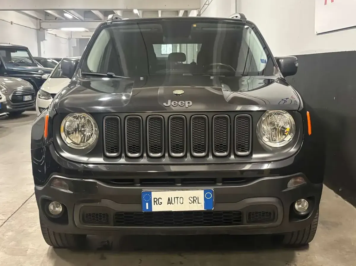 Usata Jeep Renegade Trailhawk 170 CV (125 kW) 2015 Nero SUV