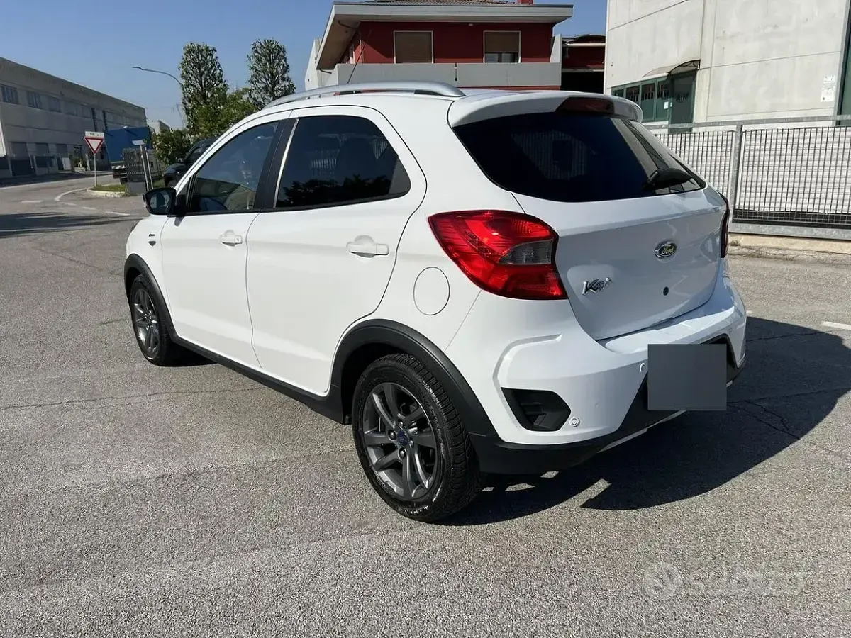 Begagnad Ford Ka 86 HK (63 kW) 2019 Vit Sedan