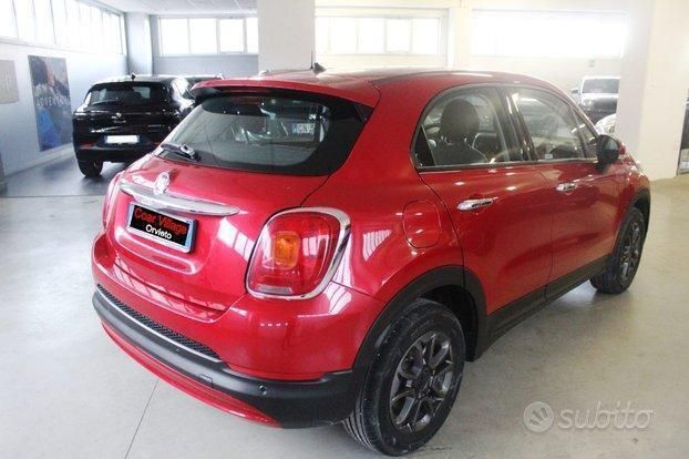 Usata Fiat 500X Pop Star 95 CV (69 kW) 2016 Rosso SUV