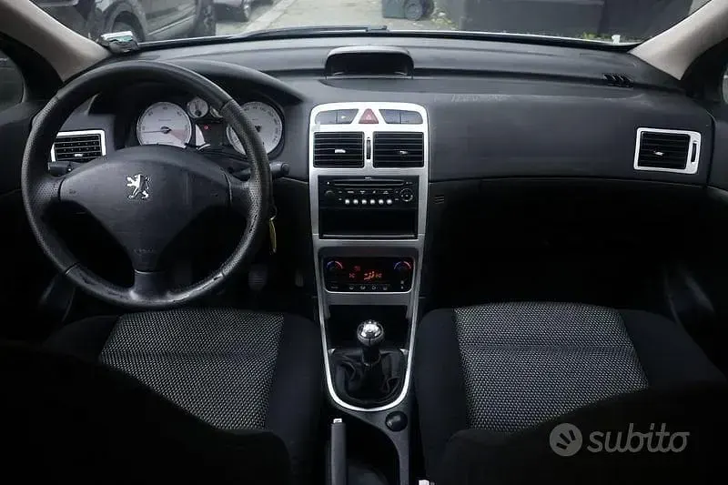 Usata Peugeot 307 109 CV (80 kW) 2008 Grigio scuro Station wagon